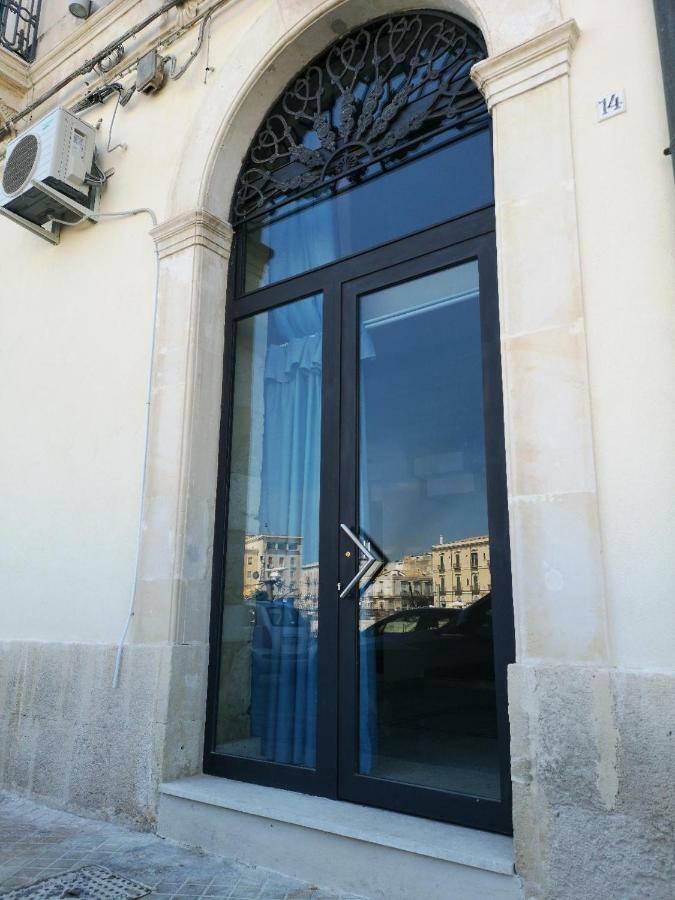 Appartement La Casa Sulla Darsena à Syracuse Extérieur photo